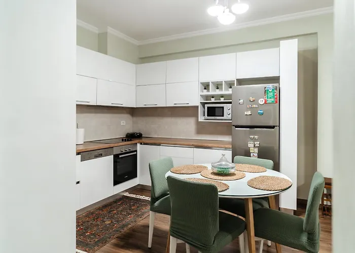 Cozy House In * ティラナ